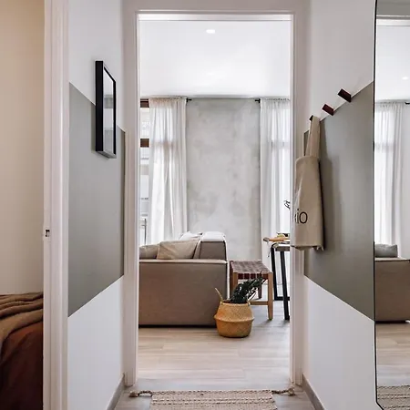 アパート Ziga - 2 Bedrooms In Sagrada Familia バルセロナ